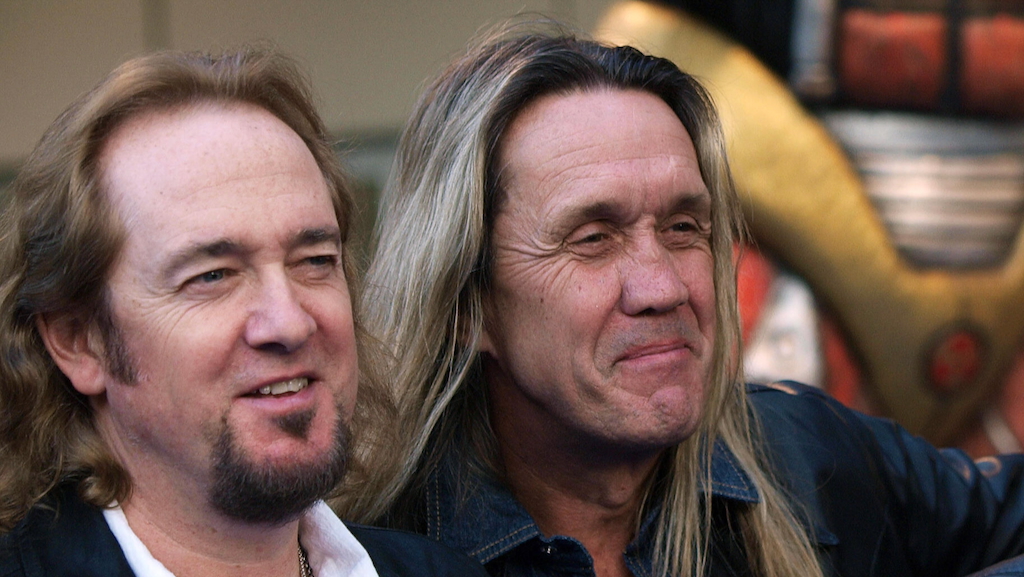 Adrian Smith (l.) und Nicko McBrain bei der Premiere des Filmes ‘Iron Maiden: Flight 666‘ am 30. April 2009